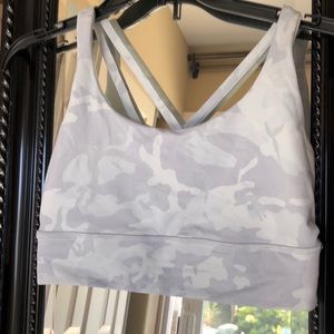 Lululemon sports bra